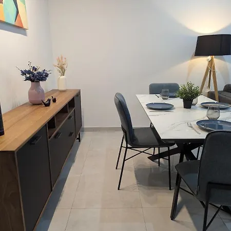 Endor Ground Floor With Backyard And Garage In Gozo