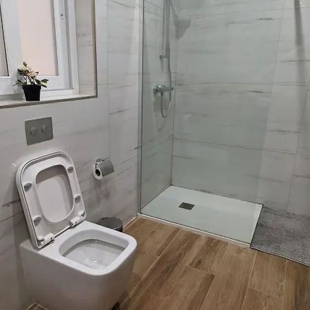 Endor Ground Floor With Backyard And Garage In Gozo شقة Qala