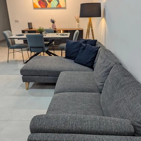 Endor Ground Floor With Backyard And Garage In Gozo شقة Qala