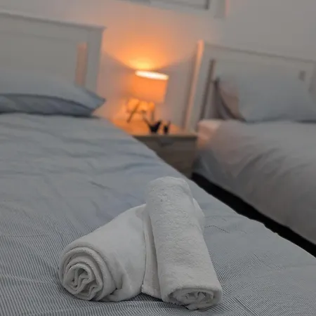 Endor Ground Floor With Backyard And Garage In Gozo *