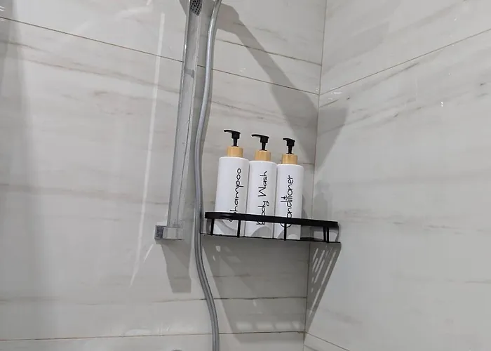 Endor Ground Floor With Backyard And Garage In Gozo Lejlighed *