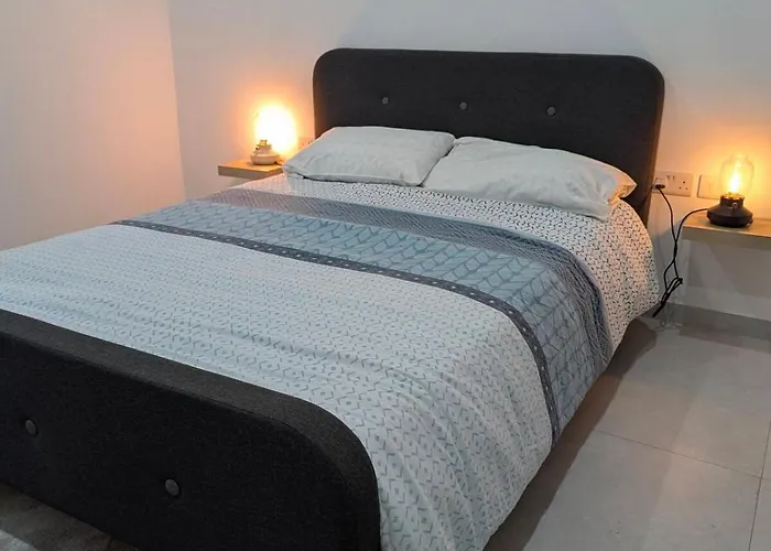 Endor Ground Floor With Backyard And Garage In Gozo Lejlighed Qala