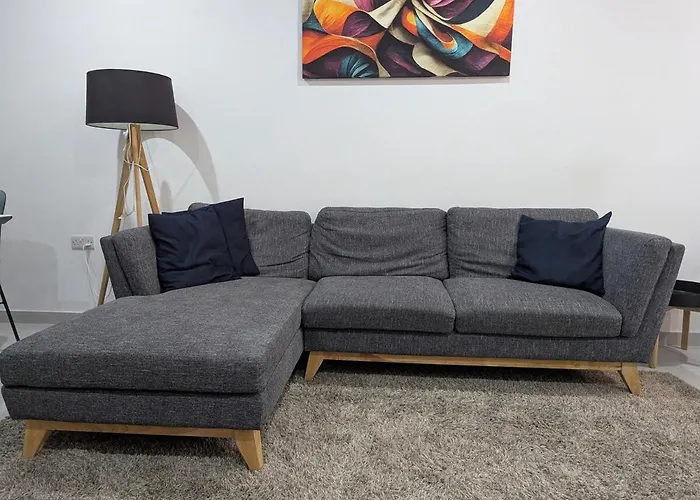 Lejlighed Endor Ground Floor With Backyard And Garage In Gozo