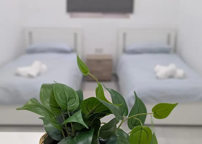 Endor Ground Floor With Backyard And Garage In Gozo Qala